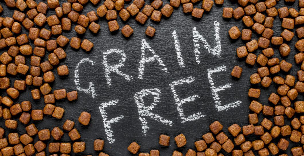 Granule bez obilovin pro psy a kočky: Předražený trend, nebo cesta ke zdraví?