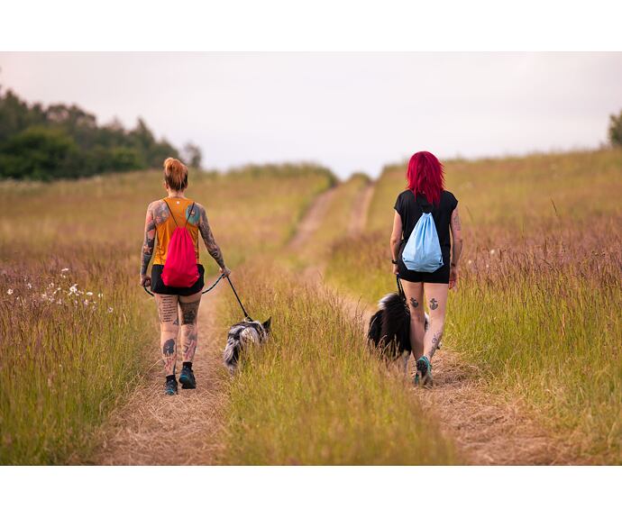 Stahovací batůžky